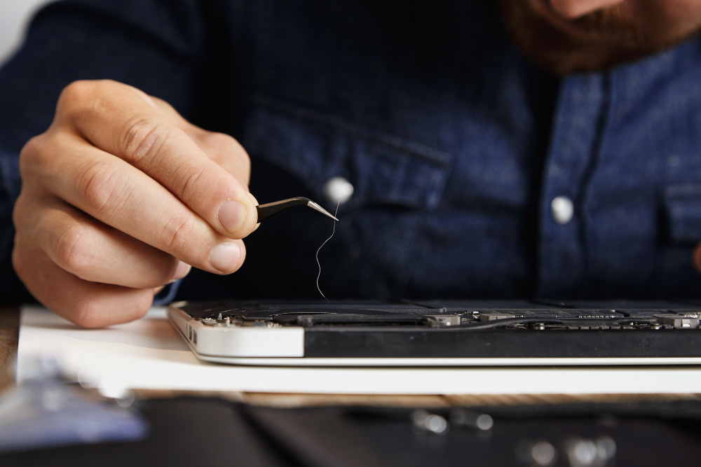 mobile repairing institute